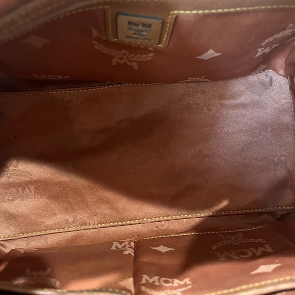 MCM SMALL COGNAC VISETOS HANDBAG - Picture 2 of 16